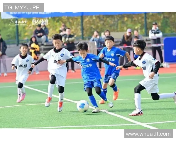 打游戏的足球球星有哪些他们如何平衡竞技与娱乐生活 打游戏的足球球星有哪些他们如何平衡竞技与娱乐生活